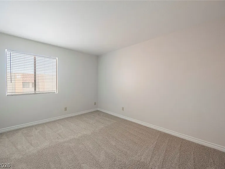 4921 Indian River Dr #120 — Photo 26