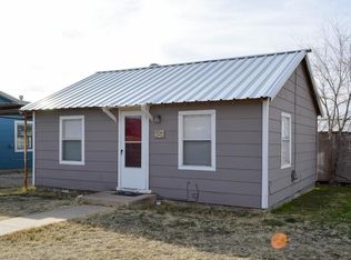 109 NW 12th St, Seminole, TX 79360