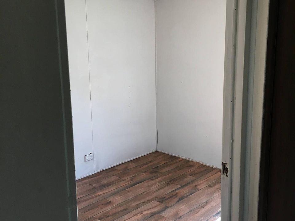 1st image of 1307 Oak Grv