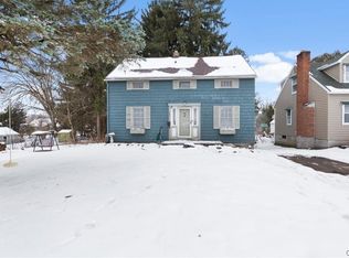 121 Revere Rd, Syracuse, NY 13214