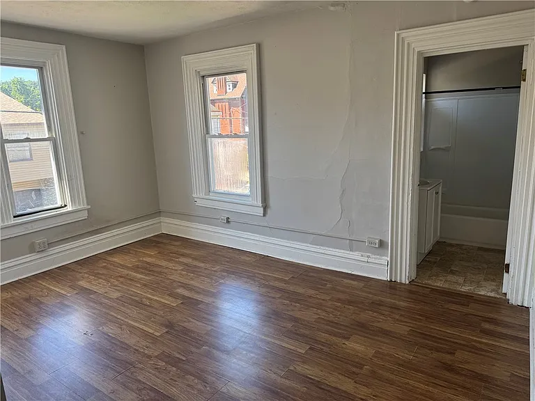 1732 Middle St — Photo 17