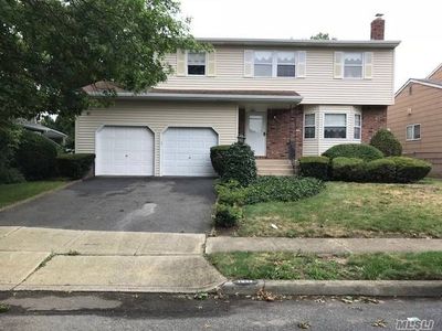 1832 Cornelius Ave, Wantagh, NY, 11793