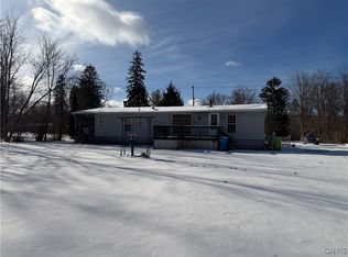 5128 S Main St, Munnsville, NY 13409