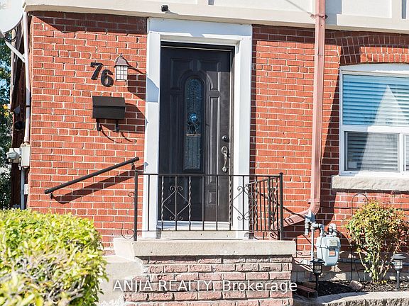 3rd image of 76 Adair Rd