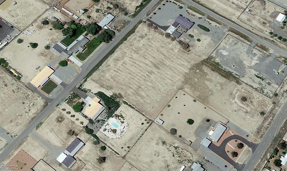 2nd image of 3081 National Ave