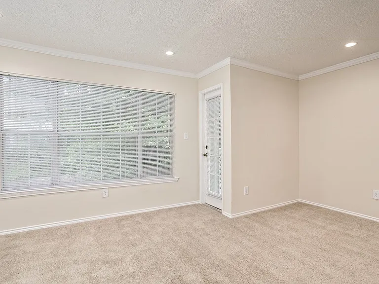 Dunwoody Ridge — Photo 9