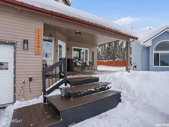 4th image of 12241 Woodchase Cir