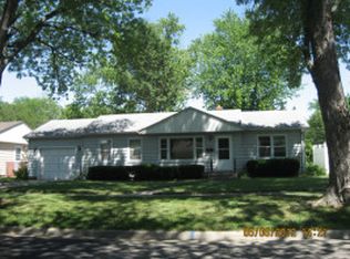 6209 Walker Ave, Loves Park, IL 61111