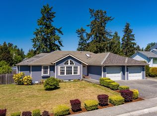 1796 SW Putnam Dr, Oak Harbor, WA