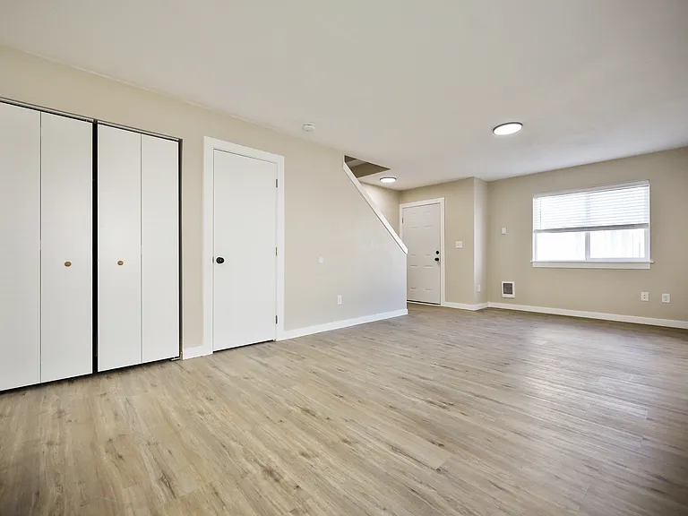 2819-2835 SE 90th Pl — Photo 10