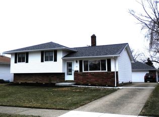 361 Saint Lawrence Blvd, Eastlake, OH