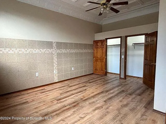 1301 Main St — Photo 9