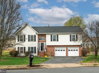 119 Foxglove Dr, Winchester, VA 22602