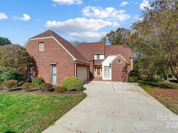4804 Worthford Ct, Charlotte, NC 28226