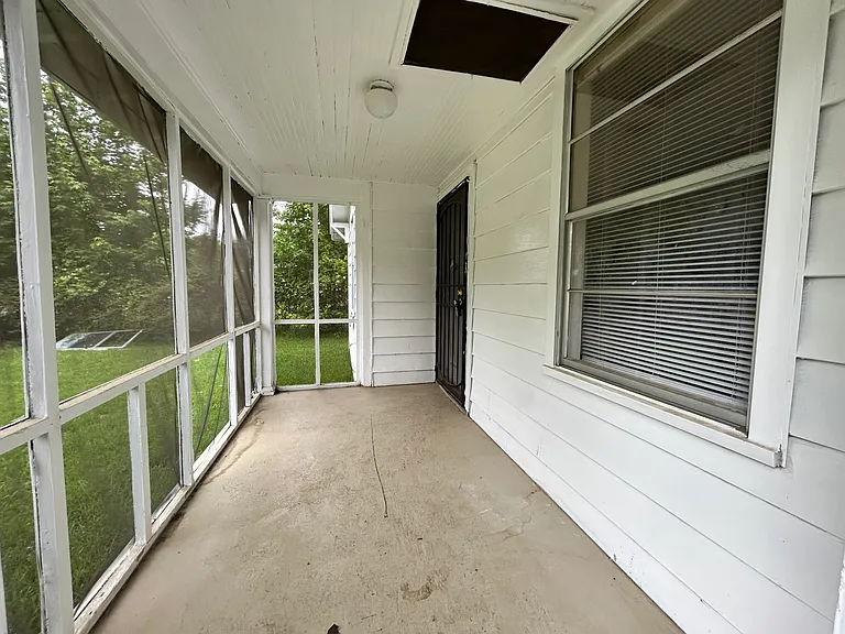 1807 W 27th Ave — Photo 3