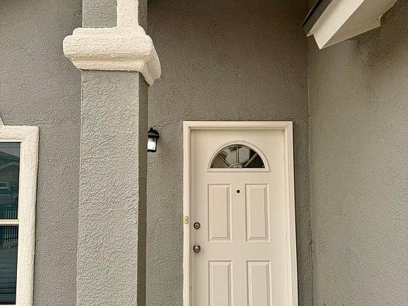 4th image of 3809 Tierra Zafiro Dr