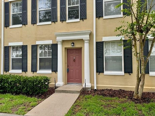 1st image of 1002 Waterside Dr #1002