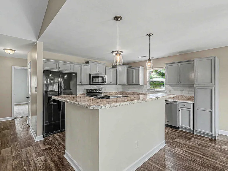 186 Peytons Ridge Dr — Photo 12