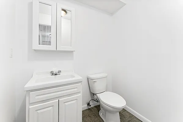 Rented by Compass | media 9