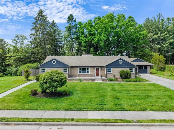 817 Hutcheson Dr, Blacksburg, VA 24060