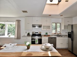 8 Drummond Rd, Westfield, NJ 07090