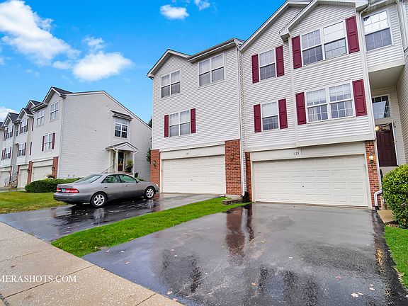 2nd image of 1123 Shorewood Ct