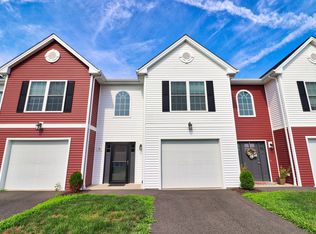 9 Gillette Way #9, Bristol, CT 06010