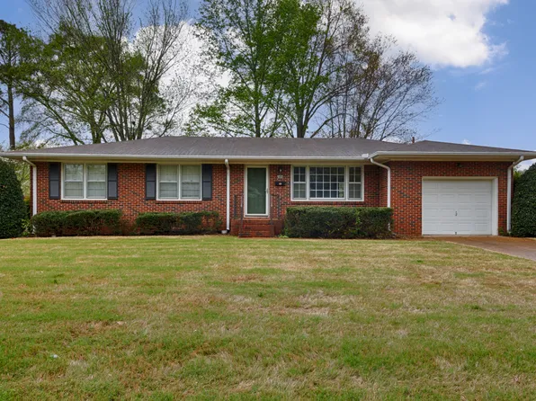 1610 Chapman Ave NE, Huntsville, AL 35811