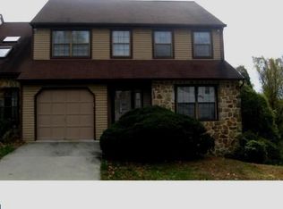 8564 Trumbauer Dr, Glenside, PA 19038