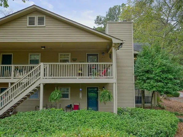 1507 Country Park Dr SE, Smyrna, GA 30080