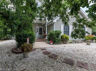 1883 Breakers Dr, Manahawkin, NJ 08050