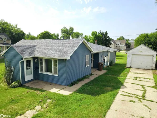 316 8th Ave, Grinnell, IA 50112