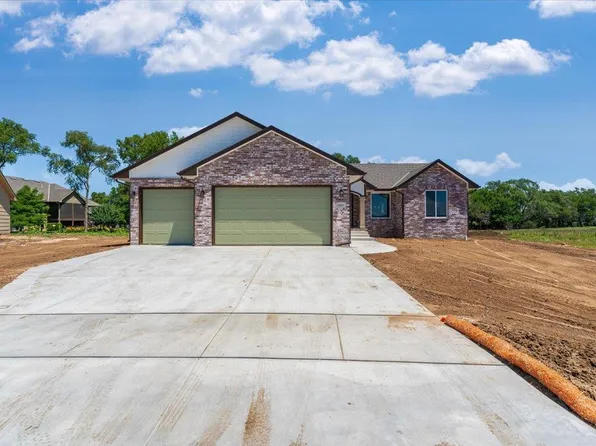 10854 W Cedar Ln, Maize, KS 67101