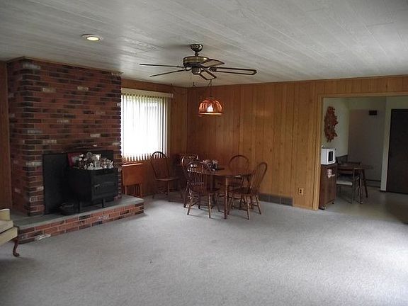 5th image of 3193 White St