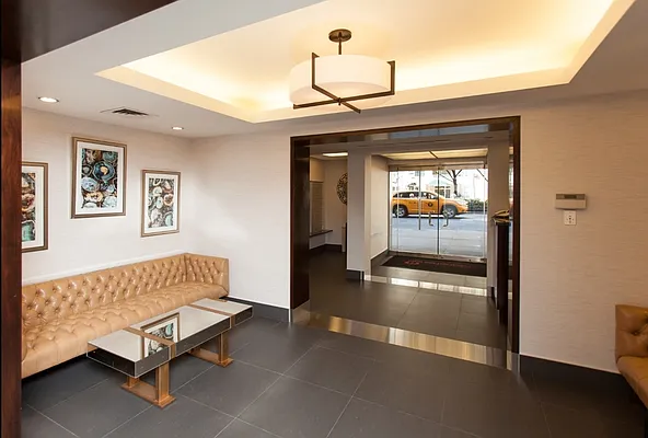 Rented by Stonehenge NYC LLC | media 9