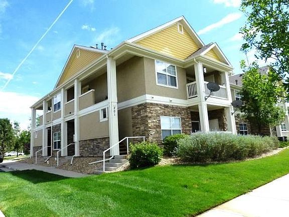 Ground Level Condo, Tapestry Flats at Lowry