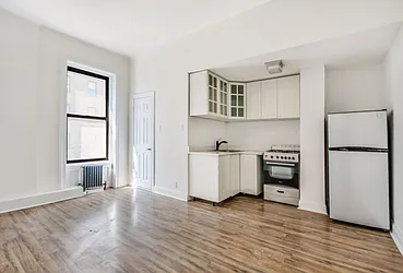 Rented by Uptown Flats LLC