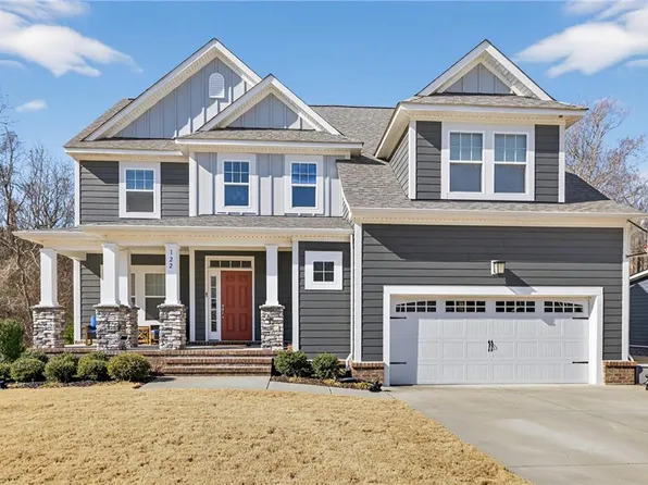 122 Affirmed Dr, Suffolk, VA 23435