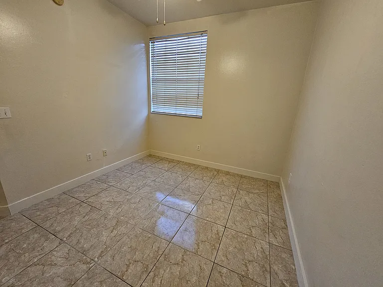 4104 Bellasol Cir #1312 — Photo 24