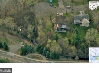 1643 Millwood Ave, Roseville, MN 55113