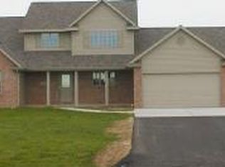 3386 Hawkeye Ct, Green Bay, WI 54313