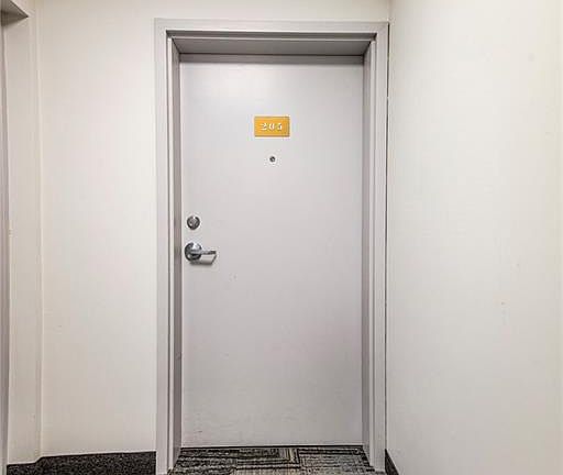 4th image of 269 Sunview St #205
