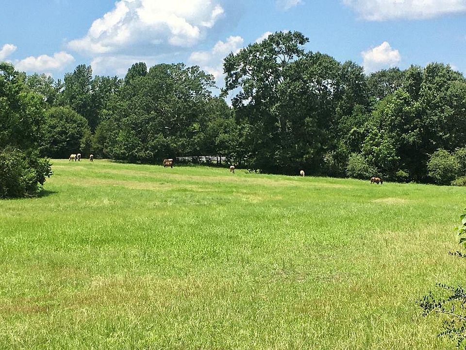 1st image of S Dogwood Ln