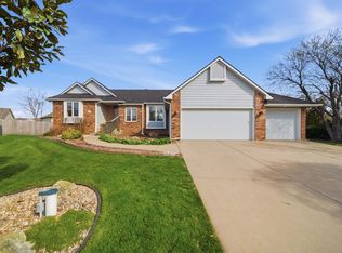 110 N Karren Ct, Wichita, KS 67212