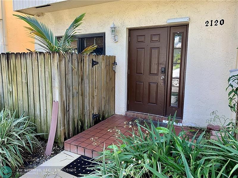 1st image of 2120 NE 44th St #2120