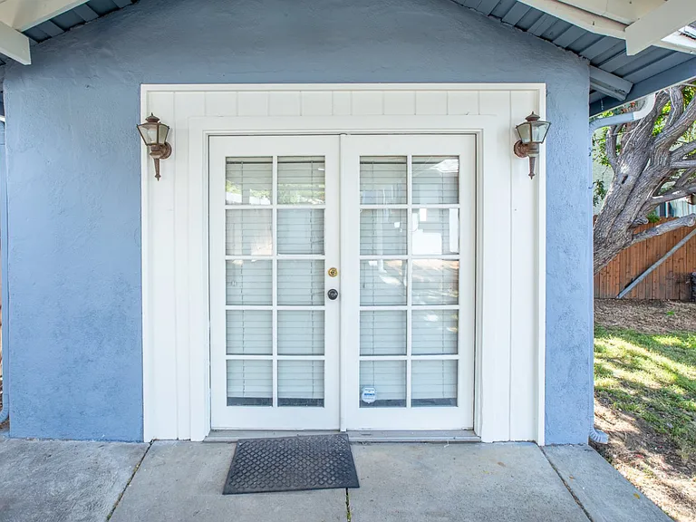 1170 Sonora Ave — Photo 44