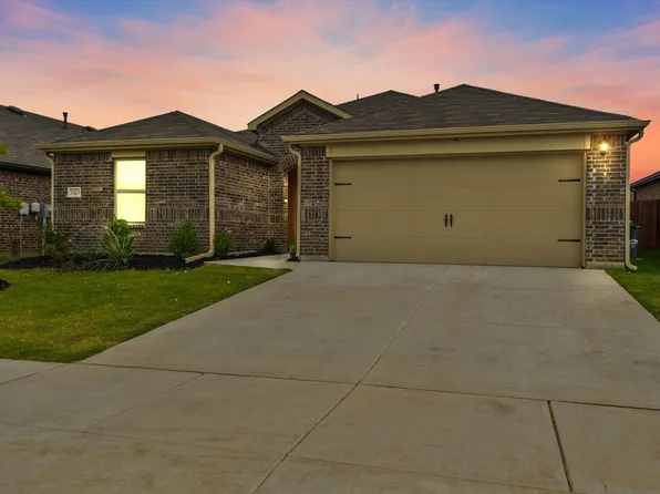 1413 Stuarts Forest Dr, Denton, TX 76207