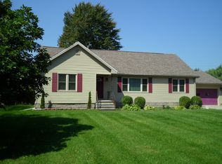3735 Vivian Rd, Monroe, MI 48162