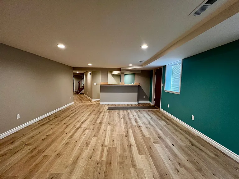 416 S 23rd Ave — Photo 20