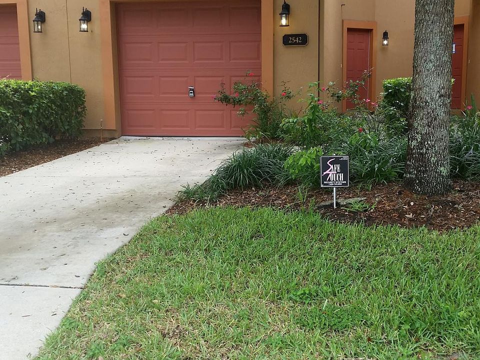 1st image of 2542 Summit View Dr